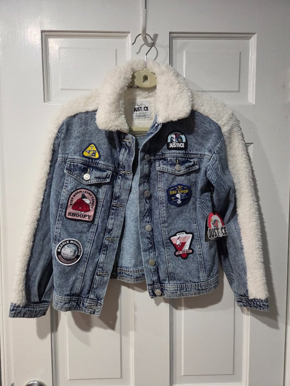 NWT Justice x Peanuts Snoopy Ski Sherpa Denim Jacket Girls M 10